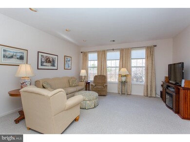 130 Foxmask Turn unit 15, Glen Mills, PA 19342 - photo 2