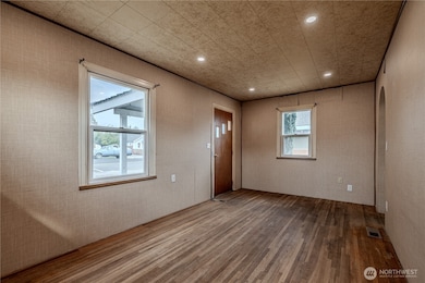 915 Orondo Ave, Wenatchee, WA 98801 - photo 6