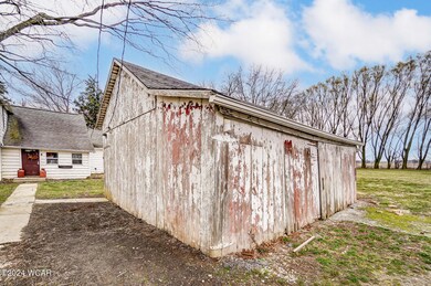 22831 Clay Rd, Wapakoneta, OH 45895 - photo 7