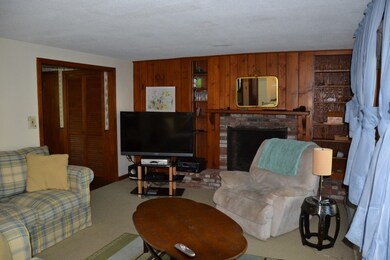 Apt. B living Room