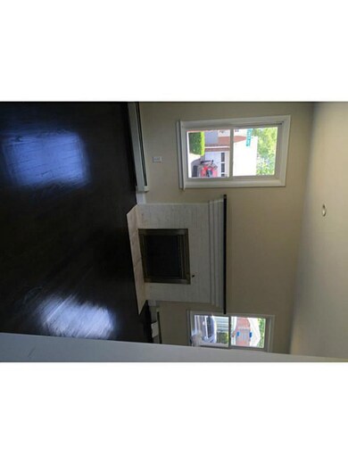 2 Bradley St, Providence, RI 02908 - photo 3