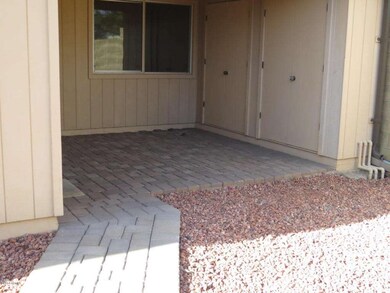 Rear Cov'rd Patio w/ pavers