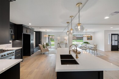 10019 Olympia Dr, Houston, TX 77042 - photo 4