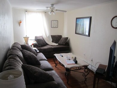 26 Barker St, Lowell, MA 01850 - photo 5