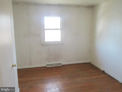 13 Charles Rd, Linthicum Heights, MD 21090 - photo 7