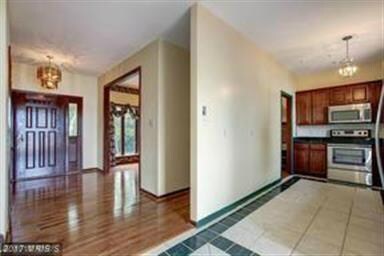 14465 Jasmine Ct, Swan Point, MD 20645 - photo 5