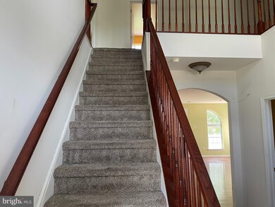 1835 Stallion Ct, Williamstown, NJ 08094 - photo 2