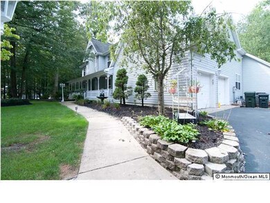 2 Dickens Ct, Howell, NJ 07731 - photo 2