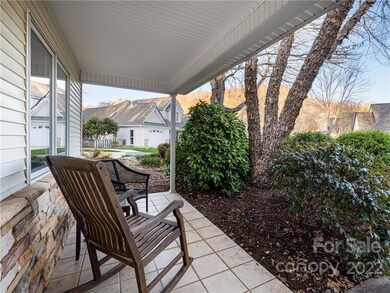 21 Honeycomb Cir, Swannanoa, NC 28778 - photo 4