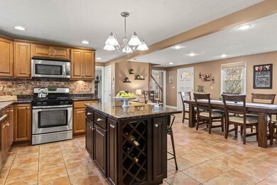 8 Jefferson Rd, Methuen, MA 01844 - photo 5