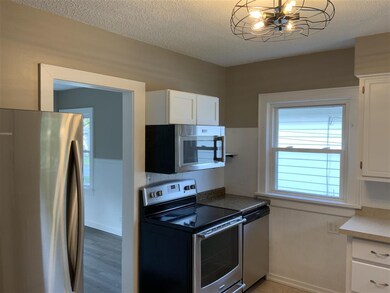 818 E 9th St, Auburn, IN 46706 - photo 5