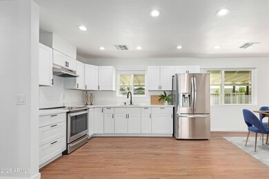 Kitchen/ Dining