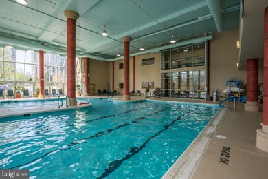 Riverbend at Lansdowne Woods unit 714, Leesburg, VA 20176 - photo 3