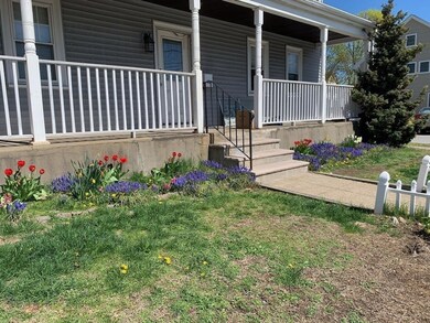 87 Crafts St unit 2, Newton, MA 02458 - photo 3