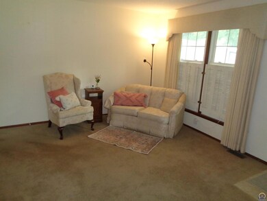 5100 SW 31st St, Topeka, KS 66614 - photo 3