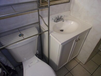 1611 Globe Cir, El Paso, TX 79915 - photo 7