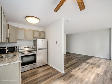 Granville Beach Condominiums unit 1610, Chicago, IL 60660 - photo 7