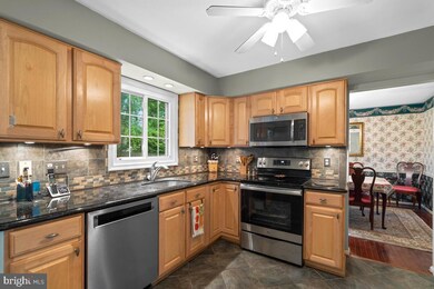 3747 Carrisa Ln, Olney, MD 20832 - photo 7