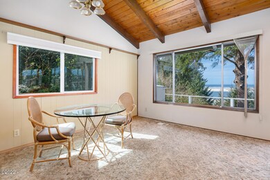 Dining room with whitewater views