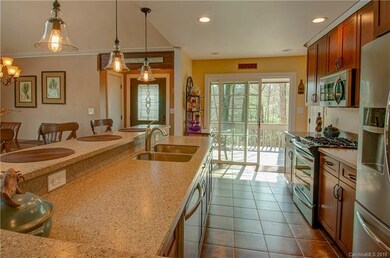 Newly remodeled kitchen with new high-end applianc