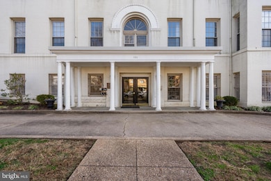 101 N North Carolina Ave SE unit 103, Washington, DC 20003 - photo 2