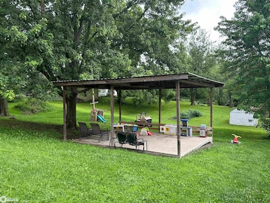 204 NE 7th St, Leon, IA 50144 - photo 6