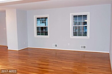 303 Townleigh Rd, Reisterstown, MD 21136 - photo 4