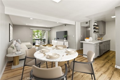 18620 Hatteras St unit 223, Tarzana, CA 91356 - photo 2