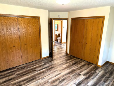 704 Forest View Ave, Park Rapids, MN 56470 - photo 6