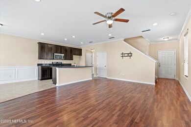 07-Living Room