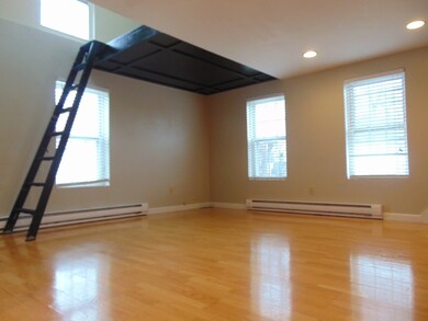 12 Spring St unit 12, Woburn, MA 01801 - photo 7