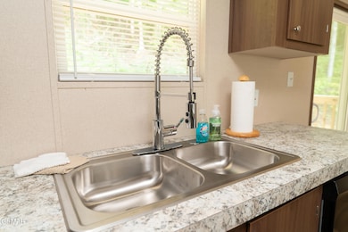 1431 Blue Springs Way, Newport, TN 37821 - photo 6