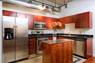 114WAdams307-012