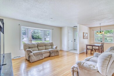 2110 3rd St N, Fargo, ND 58102 - photo 5