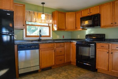 30 Midway Park, Somersworth, NH 03878 - photo 5