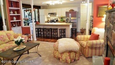 305 Meadowbrook Ct, Pocono Pines, PA 18350 - photo 5