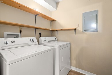 20 Nahant Place unit 307, Lynn, MA 01902 - photo 5