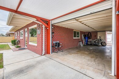 9033 Mount Delano Dr, El Paso, TX 79904 - photo 4