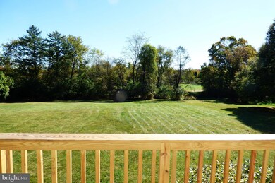 586 Indian Ln, Boyertown, PA 19512 - photo 7