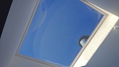 338 Tappan St unit 3, Brookline, MA 02445 - photo 2