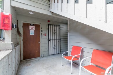 23407 18th Ave S unit 2, Des Moines, WA 98198 - photo 4