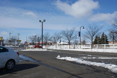 1849 Stringtown Rd, Grove City, OH 43123 - photo 2