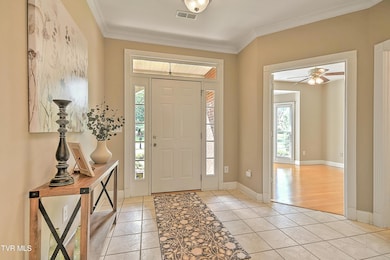1813 Waters Edge LG-5