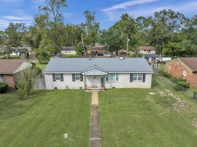 2011 Colquitt Ave, Albany, GA 31707 - photo 6