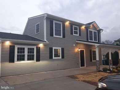 262 Appletree Dr, Levittown, PA 19055 - photo 2