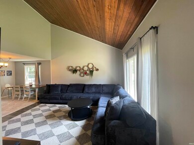 400 W Skyway Dr, Muncie, IN 47303 - photo 6