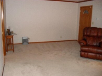 3019 Eder St, Highland, IN 46322 - photo 5