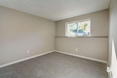 10-web-or-mls-Millvale St Columbus-010