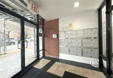 137-08 31st Rd unit 2E, Flushing, NY 11354 - photo 4