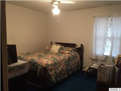 2nd bedroom